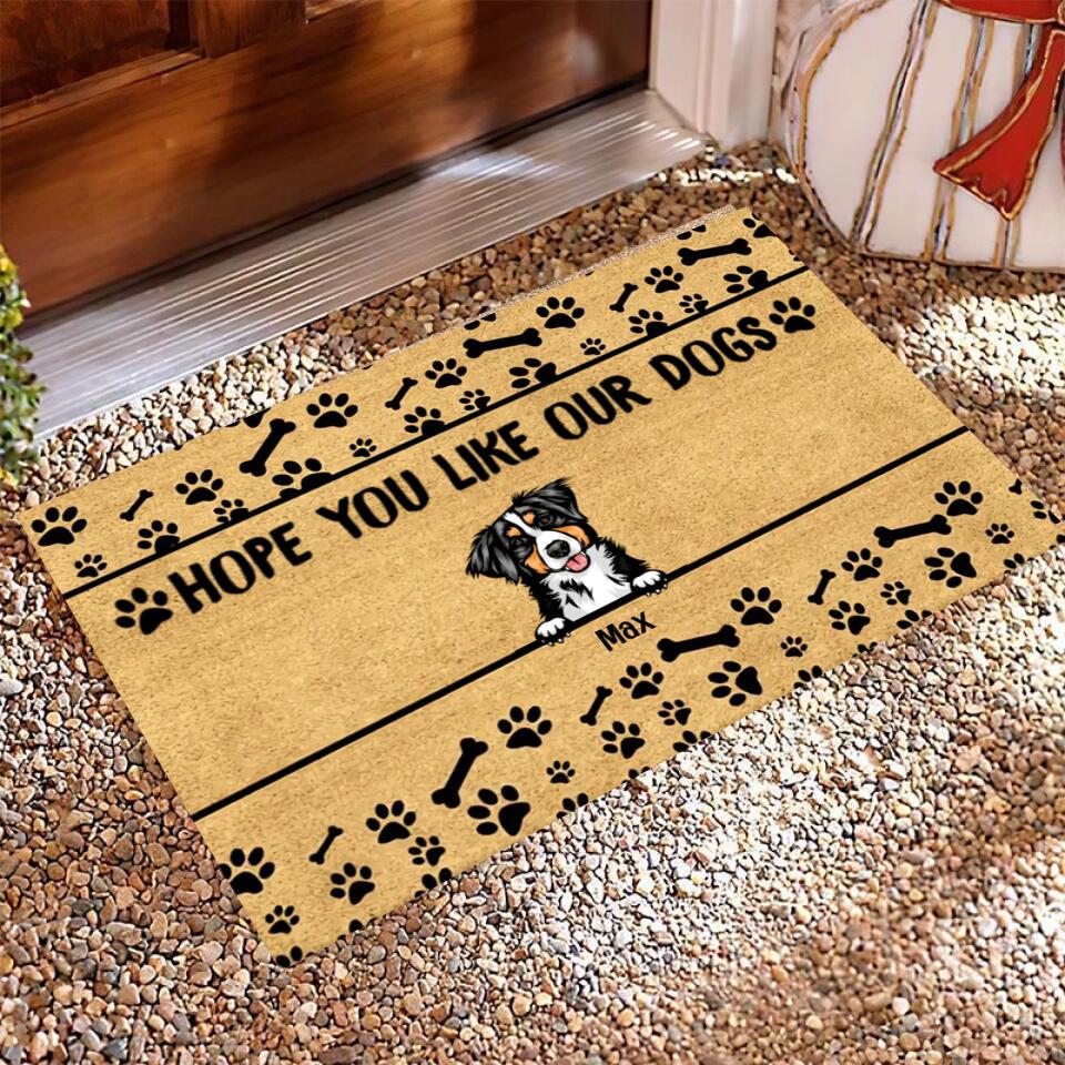 Joyousandfolksy Dog Paws And Bone Pattern Personalized Doormat