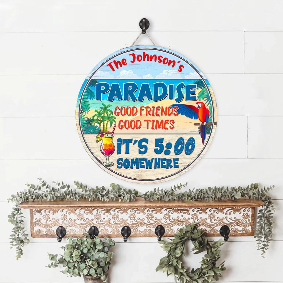 Beach Parrot Paradise, Beach House, Outdoor Bar Decor, Custom Wood Circle Sign WS-F18